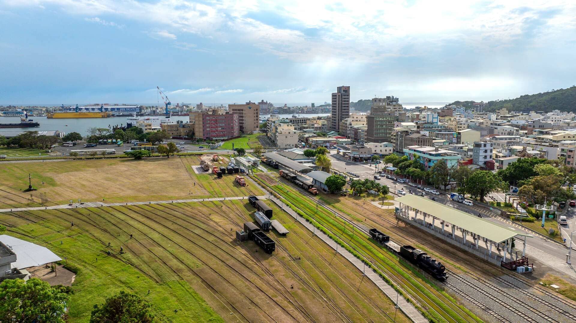 哈瑪星鐵道文化園區